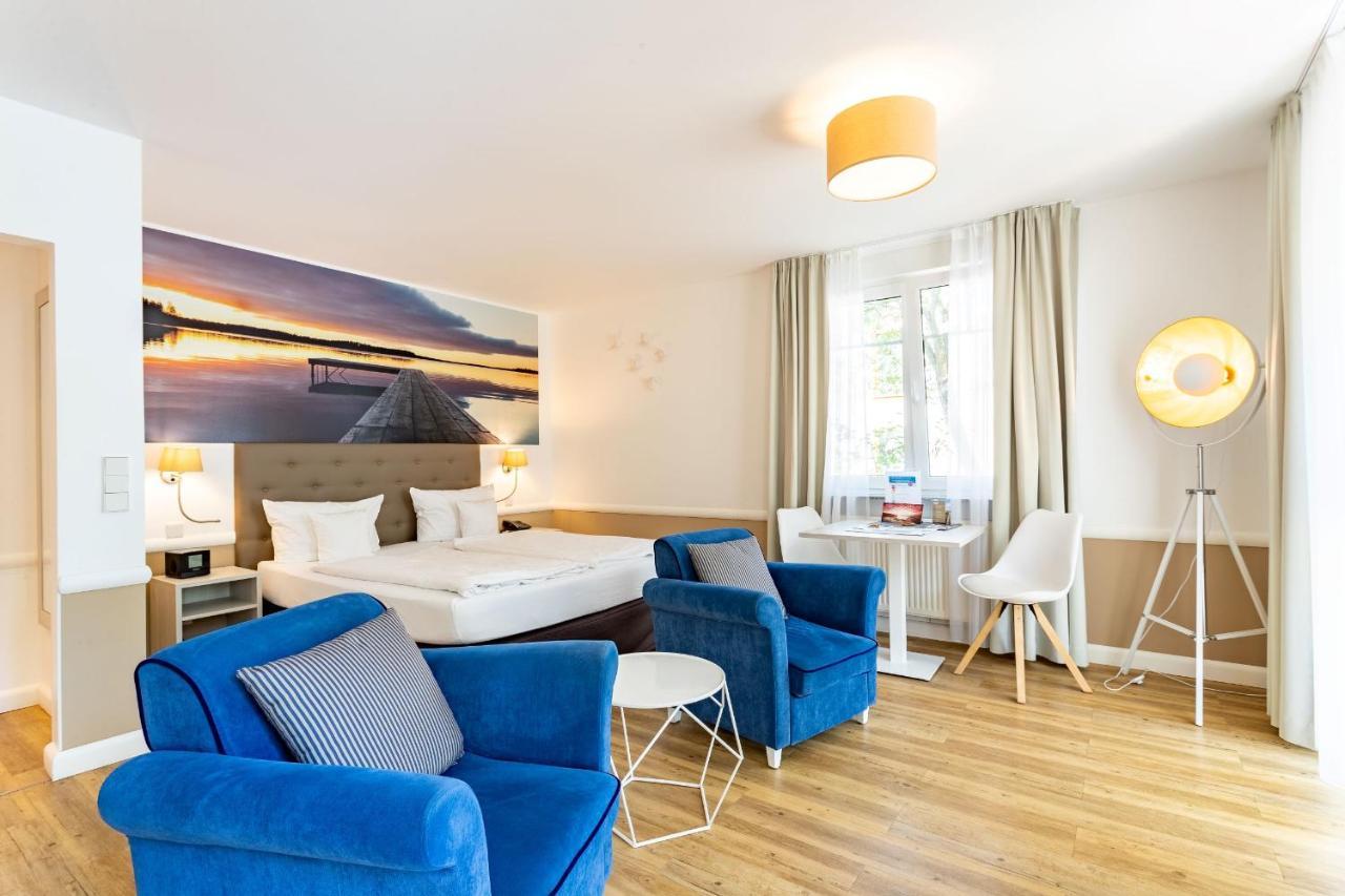 Standard Suite,1375010525:JPEG